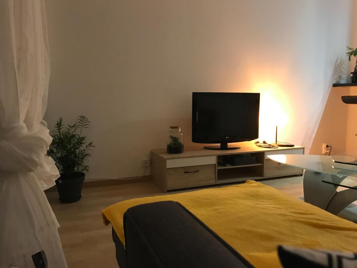 Апартаменти 1A6-Cinema-Netflix-Parking-Fibre Offert Монпельє Екстер'єр фото
